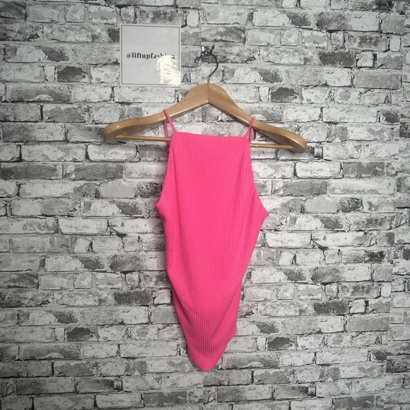 EUC Show Me Your MuMu Portia Bodysuit Vibrant Pink Adjustable Straps Size Small - Picture 2 of 13